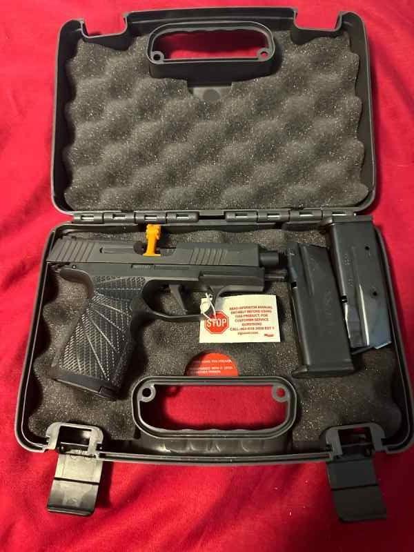 Sig P365XL - Wilson Grip