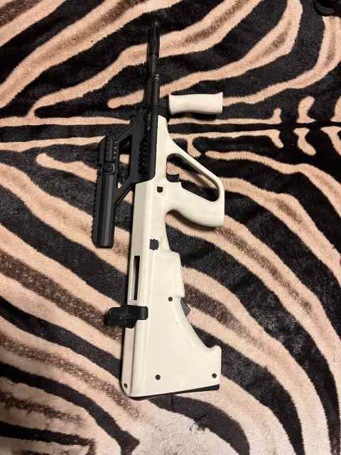 Steyr aug artic white 