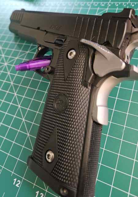STI Eagle 2011 9mm w/ extra mags and holster