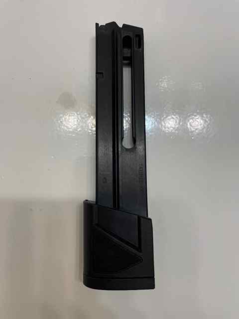TX22 - 22 round magazine