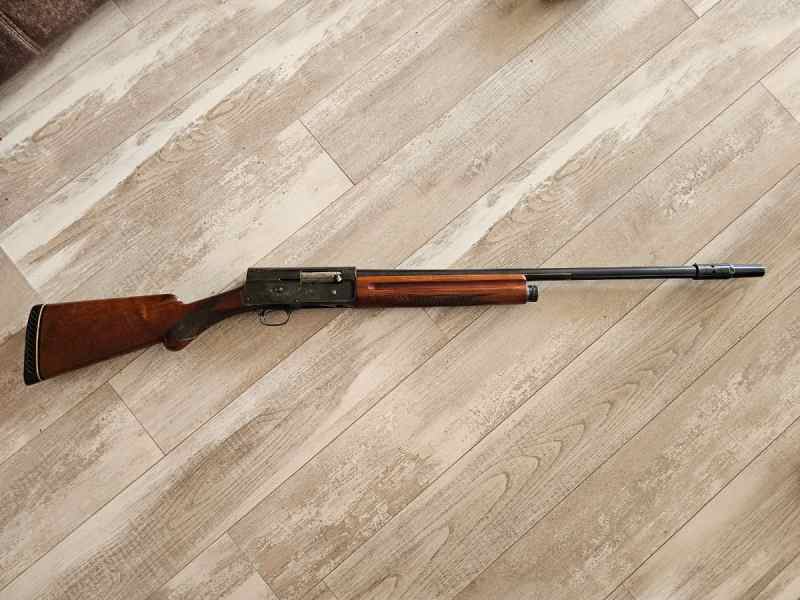 Browning 12 guage light twelve