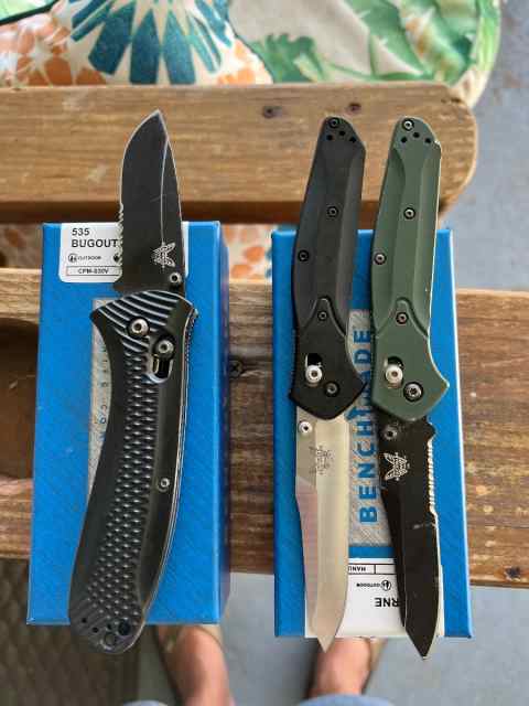 Benchmade 940 Osborne  2 of them and 522 presidio