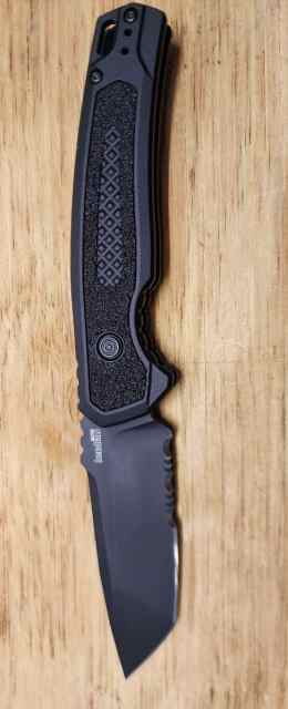BNIB Kershaw Launch 16 Auto Serrated Tanto