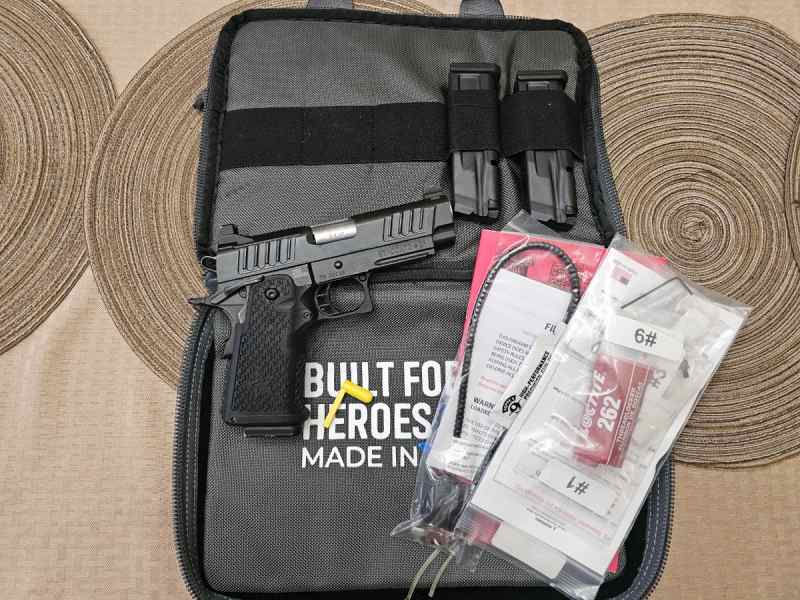 Like New Staccato C2 optic ready 9mm 