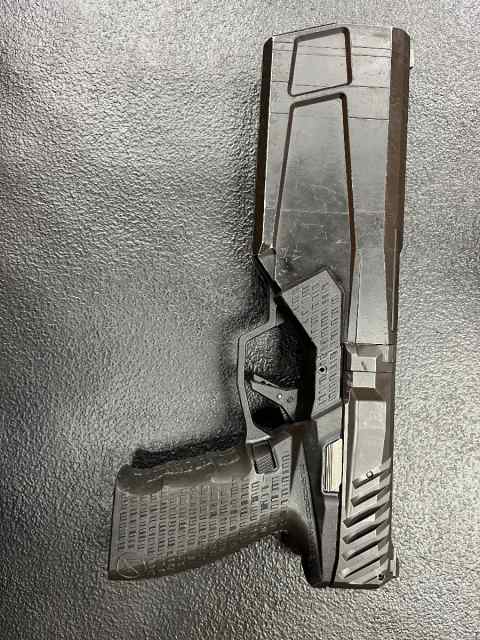 Silencerco Maxim 9 used