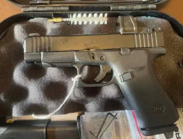Glock 48 MOS in 9mm w Sig RZ red dot 