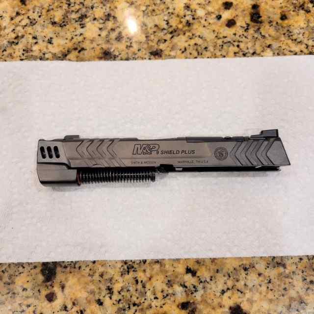 M&amp;P 9 Shield plus Carry Comp slide