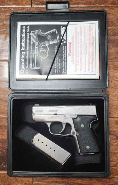 Kahr MK9  9mm w/extras