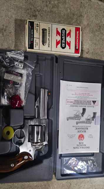 Ruger redhawk 45 colt/45 auto like new