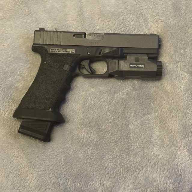 Glock 22 with Stippled Grip and Cerakoted Slide