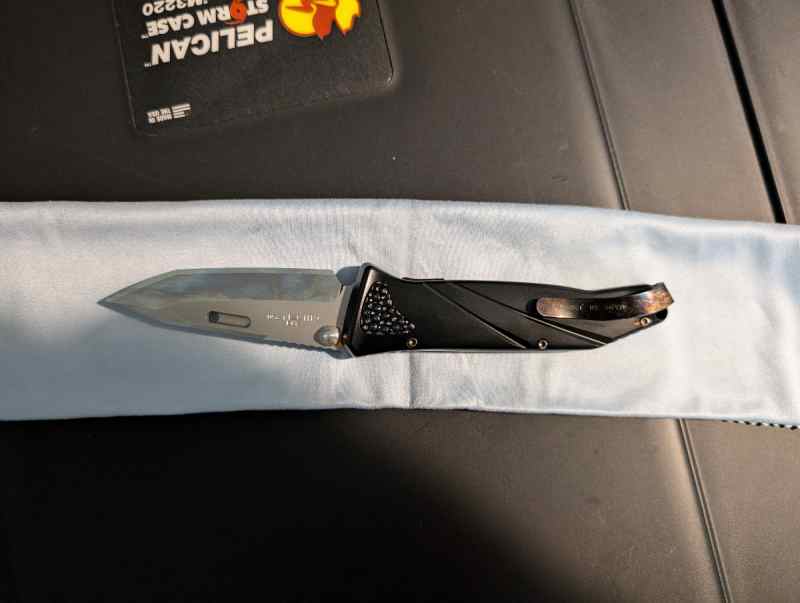 Microtech otf, rockstead, benchmade balisongs