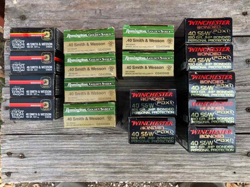 .40 cal JHP.jpg
