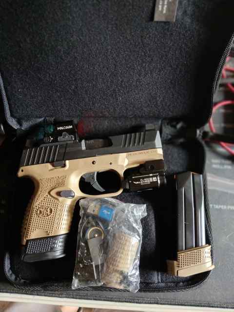 F&amp;N 9mm compact with Red dot &amp; flashlight