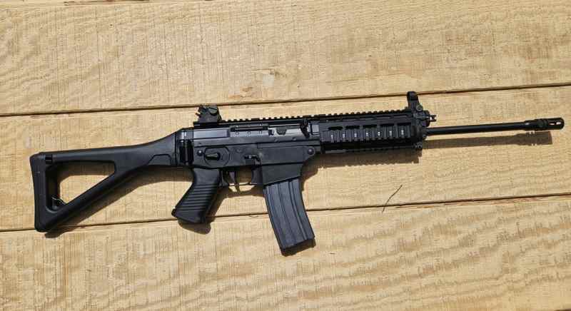 sig1.jpg