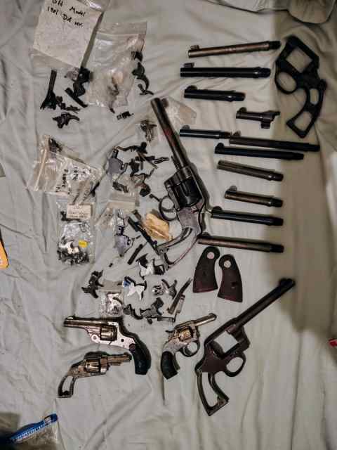 Colt 22, 32, 38 guns and parts  DALLAS, TX.