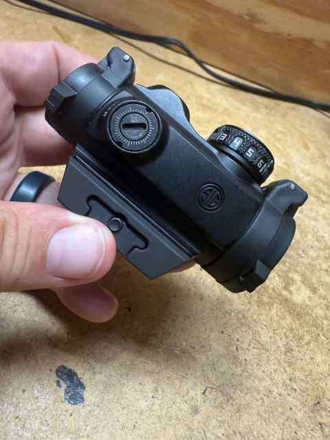 Sig Romeo MSR w/low mount