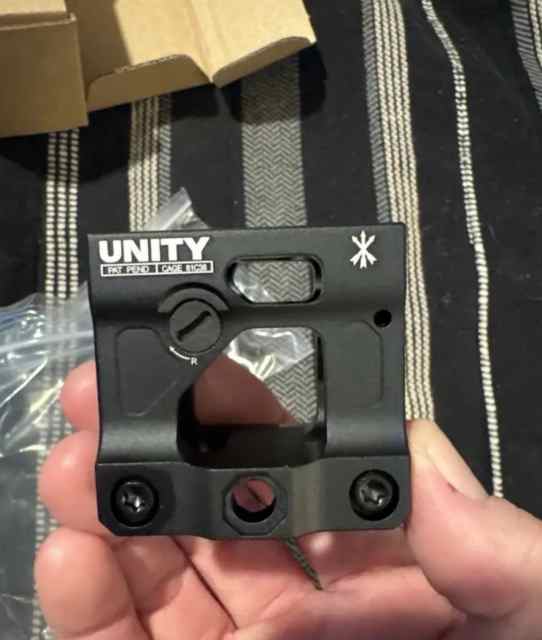 UNITY RISER BRAND NEW (LOT of 4)