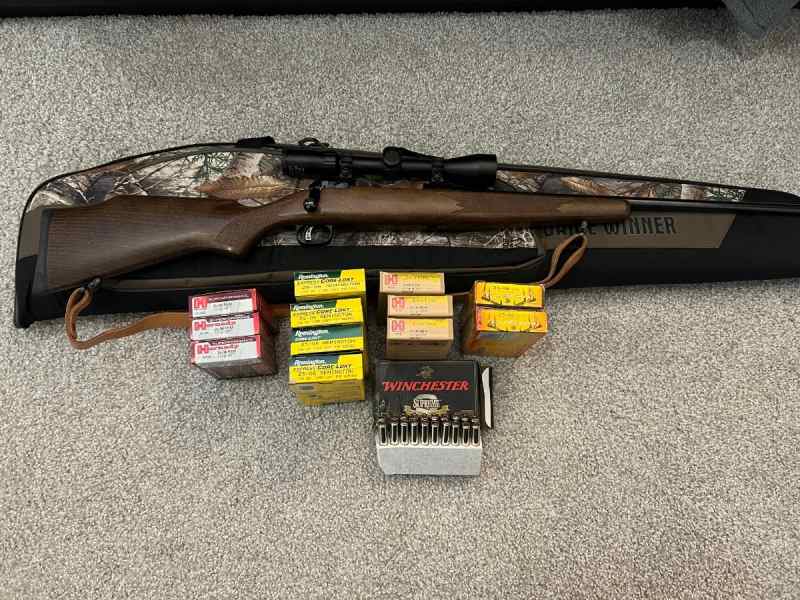 Savage 25-06 Bolt Action Rifle with bag and ammo