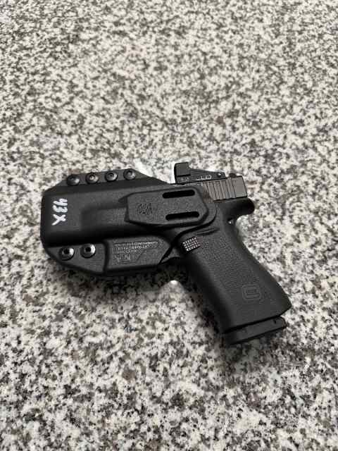 Glock 43x mos with sight red dot 