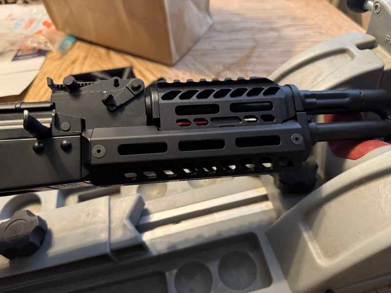 AK MLOK handguard