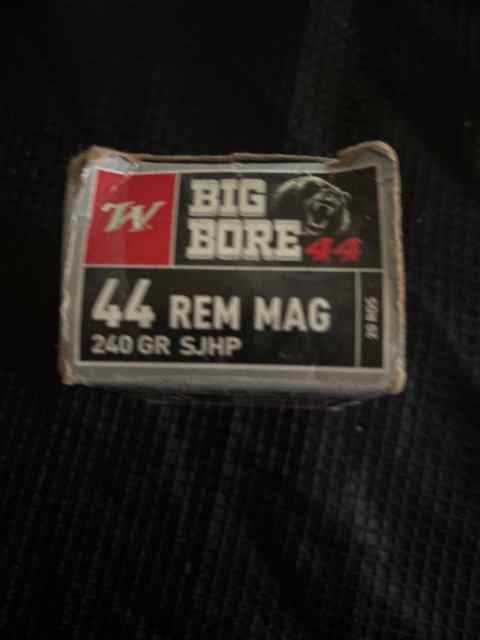 44 magnum rounds