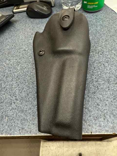 Wts Safariland level 2 holsters. G 19, SW L, 226