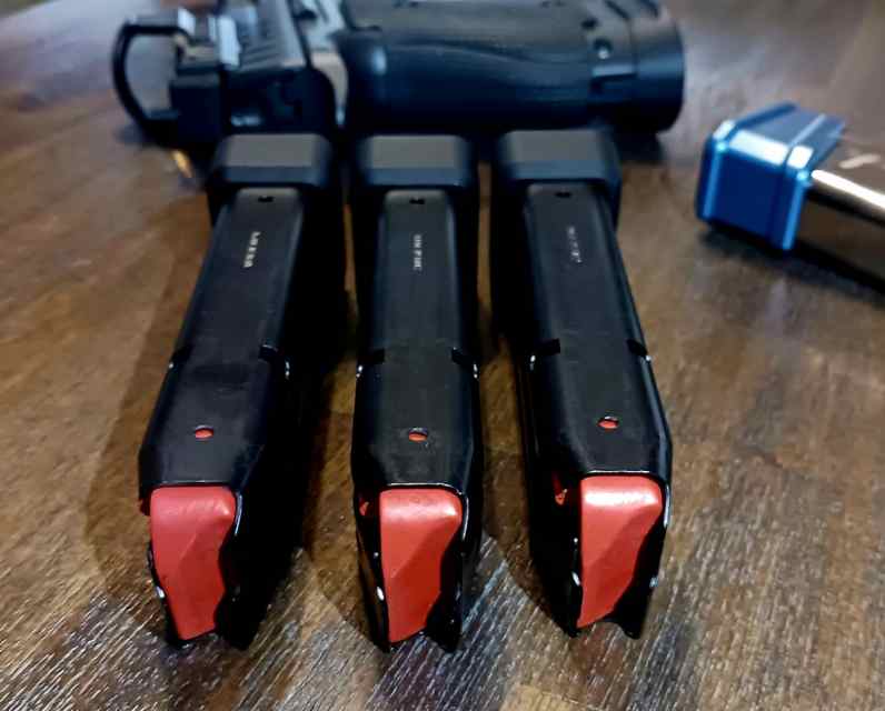 3️⃣ 🆕️ Walther PPQ / PDP Magazines Aluminum Base