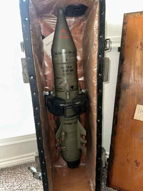 9m14 Sagger Missile Inert + crate 