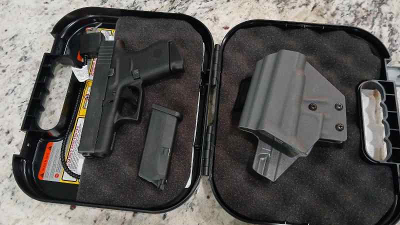 Glock 43 w/ holster
