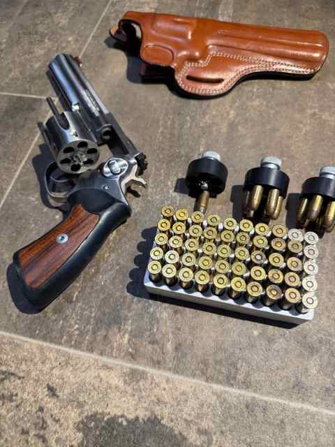 Ruger gp100 6” barrel + extras
