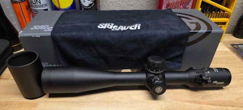 REDUCED Sig Tango 4 FFP 6-24x50mm MRAD Illuminated