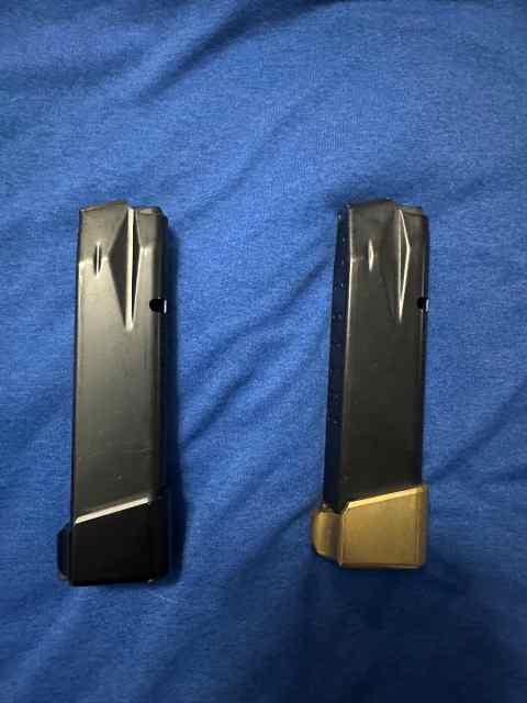 MAGAZINE BUNDLE!! 8 aluminum mags!