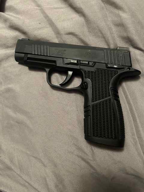 Sig P365XL WITH Tyrant frame