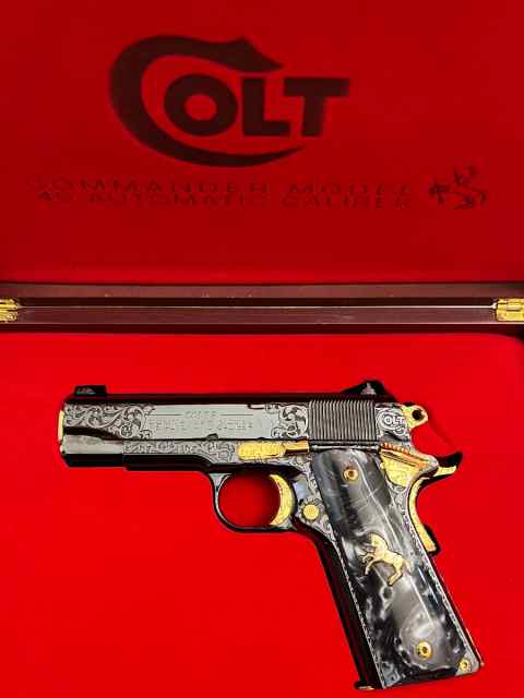 Colt 1911 Commander 1 of 1