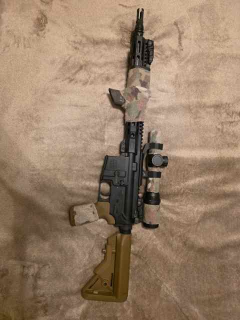 13.7 AR with extras