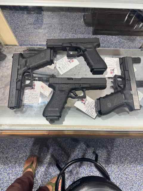 Glock 17 Gen 4 and 17 Gen 5 