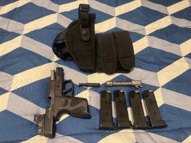 Taurus G2C with extras