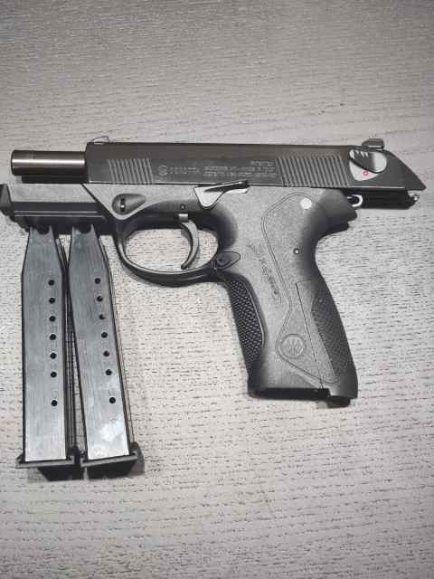 Beretta Px4 Storm 