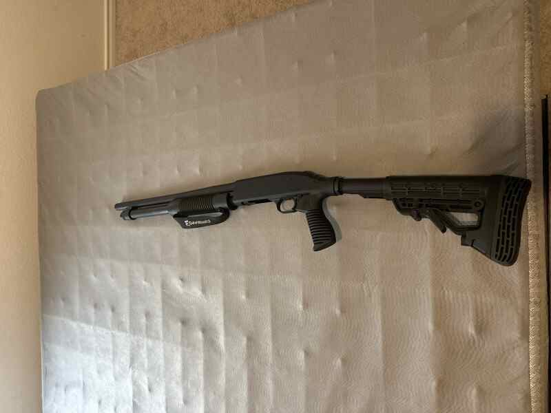 Mossberg 590 Persuader 
