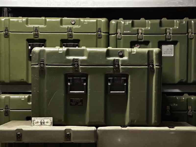 MILITARY TACTICAL PELICAN HARDIGG STORAGE CASE