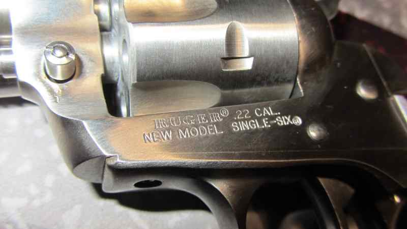 Ruger New Model Single Six .22 (05).JPG