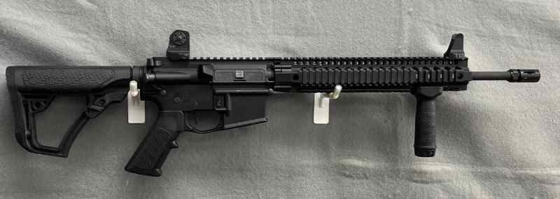 Daniel Defense DDM4 LE 5.56 m4 Carbine W/ BOX
