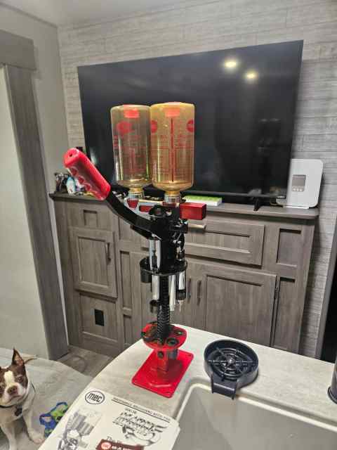 Mec 12 gauge shotgun shell reloader