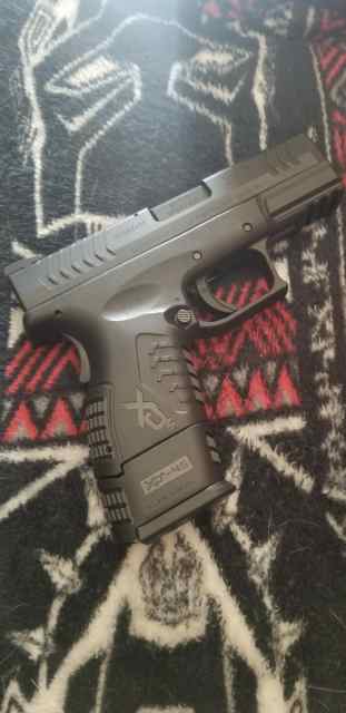 Springfield  armoty XDm  .45 compact 