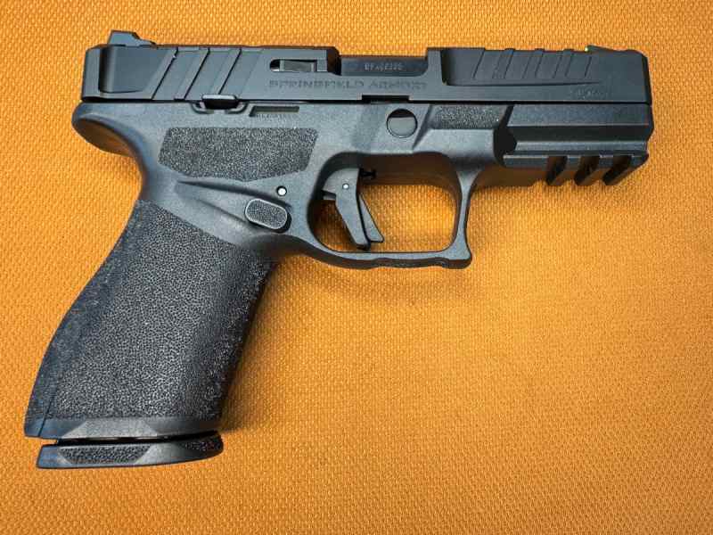 NEW IN BOX - Springfield Armory Echelon - 9mm - 4&quot;