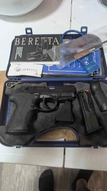 Beretta PX4 Storm compact