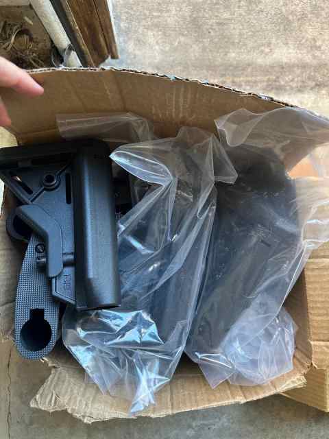 B5 stocks and grips 