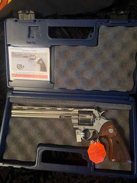 Colt Python 8 inch 357 New In Box