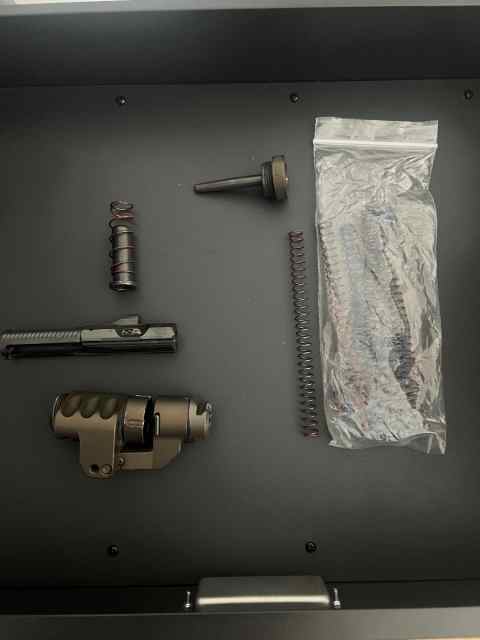Dead Foot Arms: Right Side Folding Adaptor used