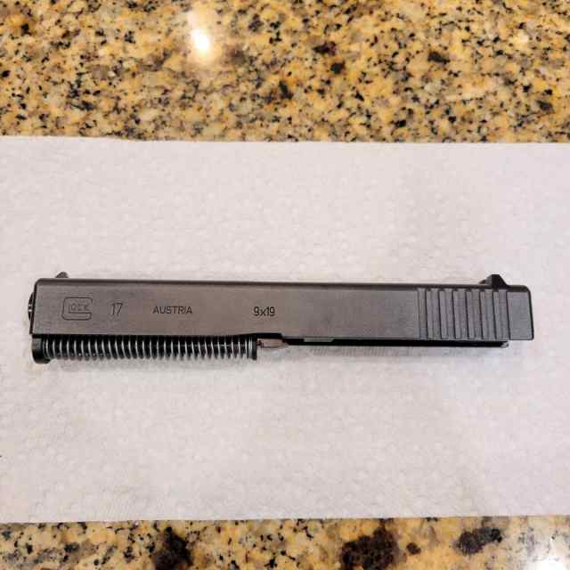 Glock 17 oem upper and parts